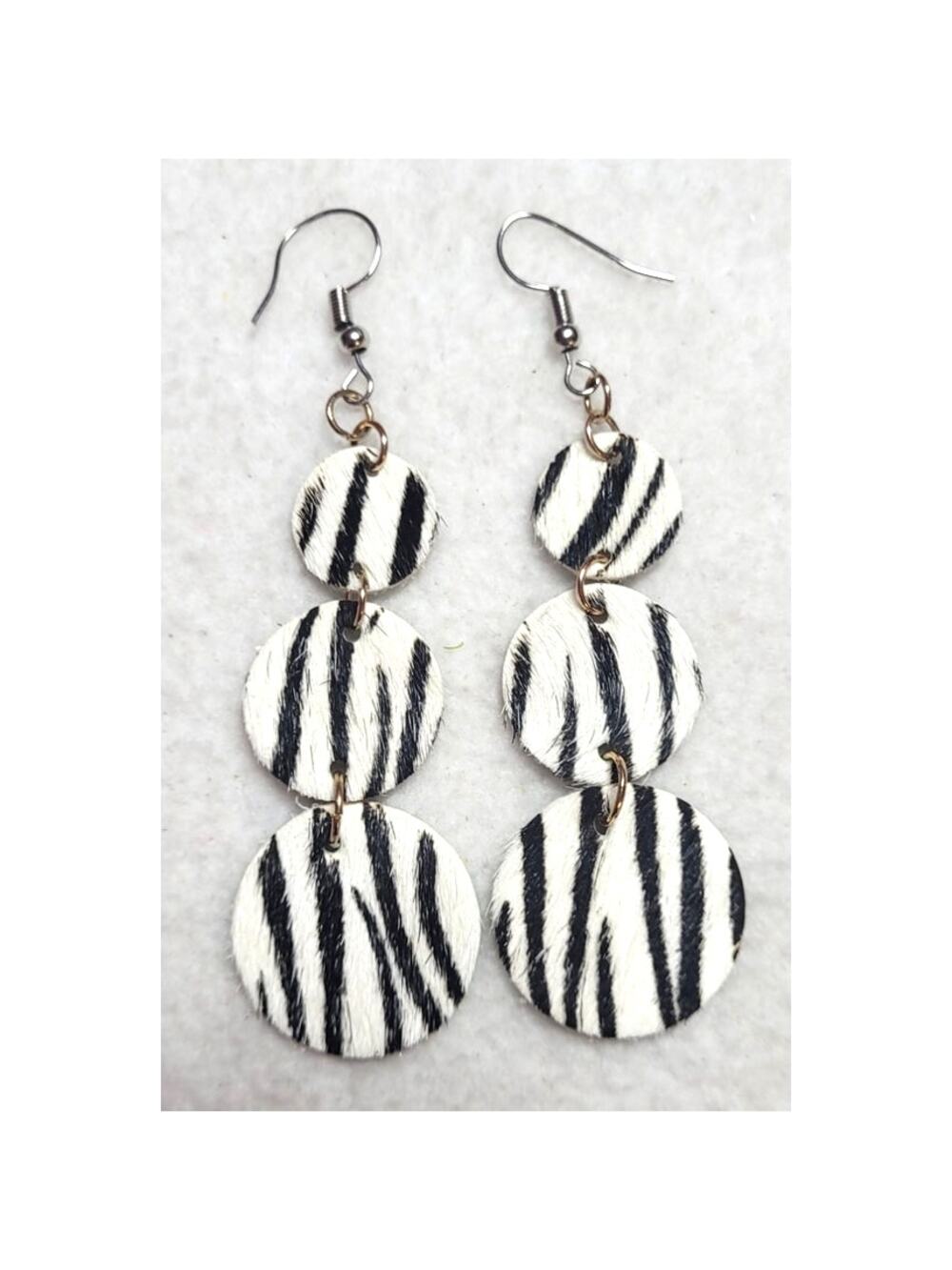 Vtg Zebra Print Pony Calf Hair Dangle Earrings Silver Tone Genuine Leather Back